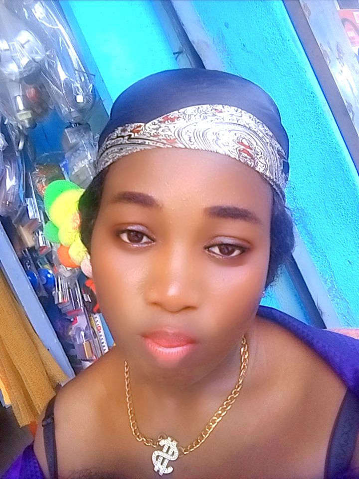Shutti I O SHUTTI ATANDA